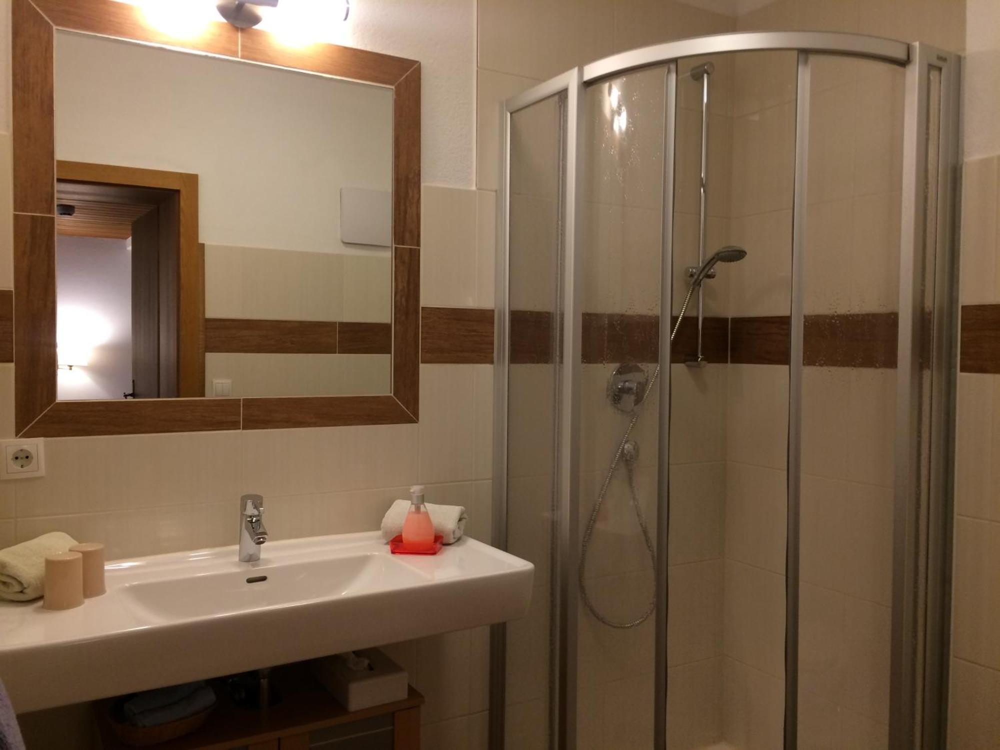 Jenneweinhof Hotel Tux Luaran gambar
