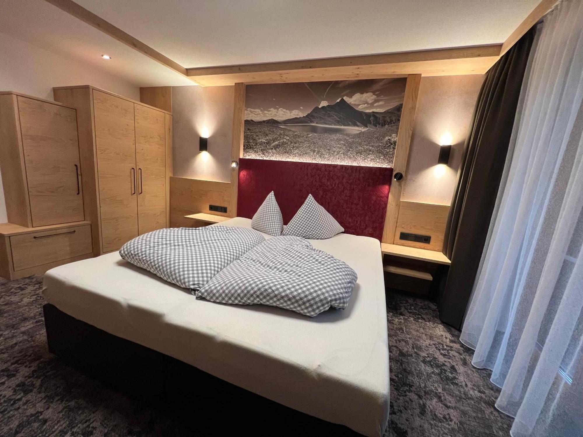 Jenneweinhof Hotel Tux Luaran gambar