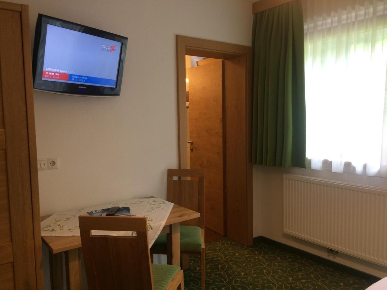 Jenneweinhof Hotel Tux Luaran gambar